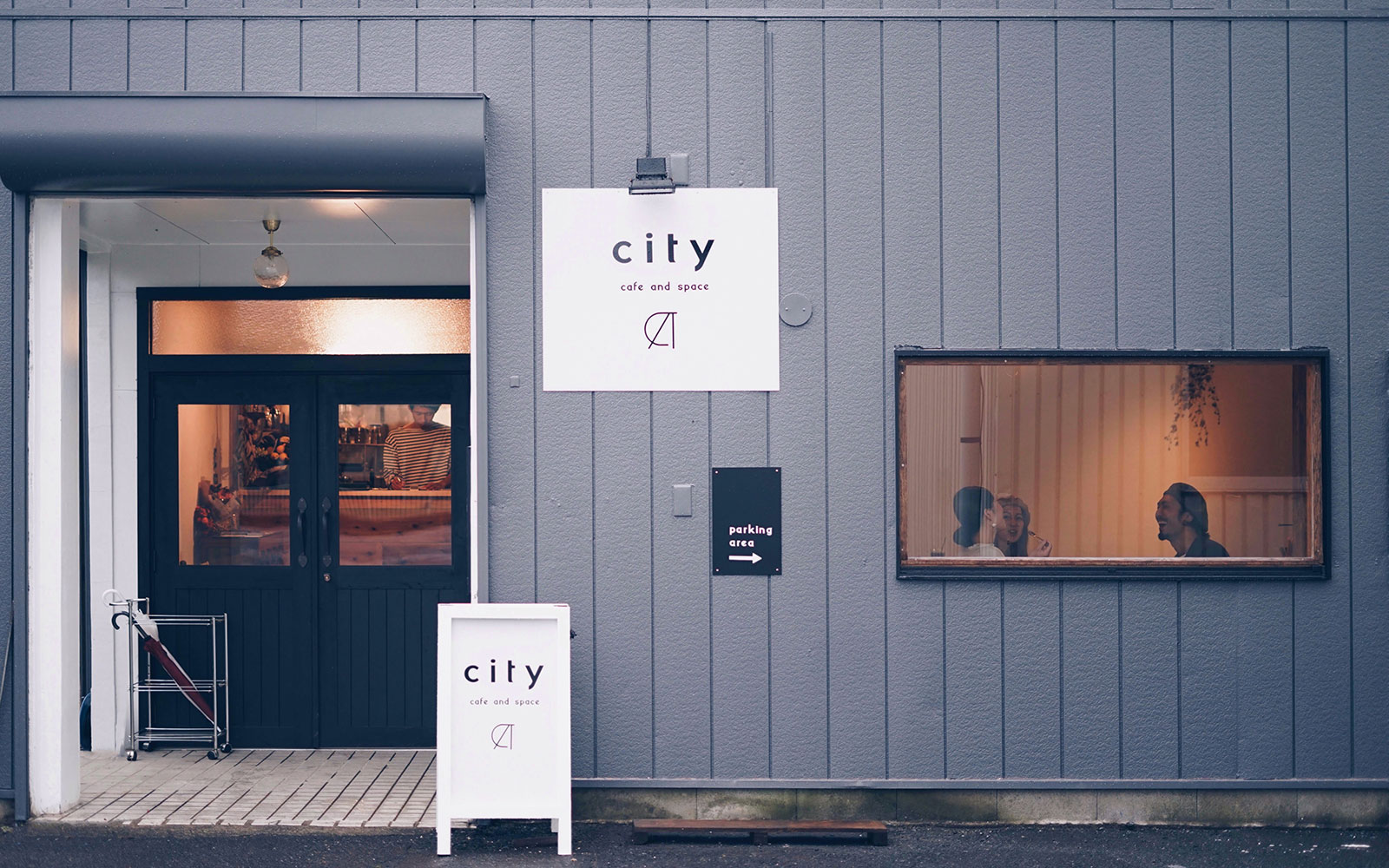 city -cafe and space-